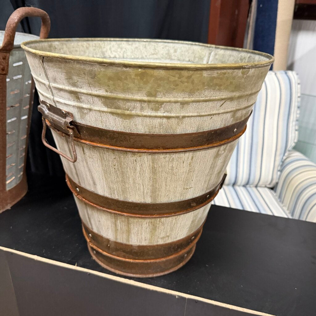 Metal Garden Pail