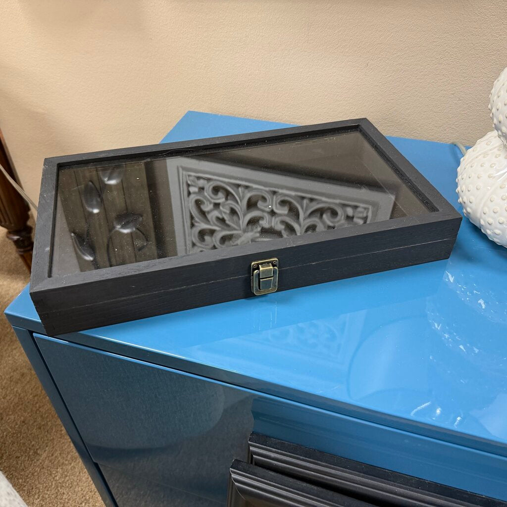 Velvet Lined Display Box