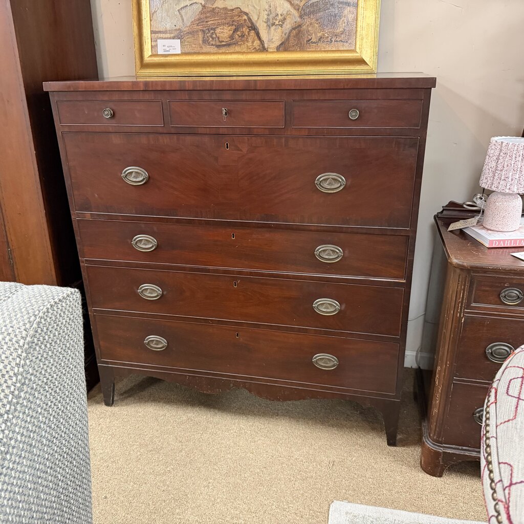 Vintage Mahogany Chest of Drawers