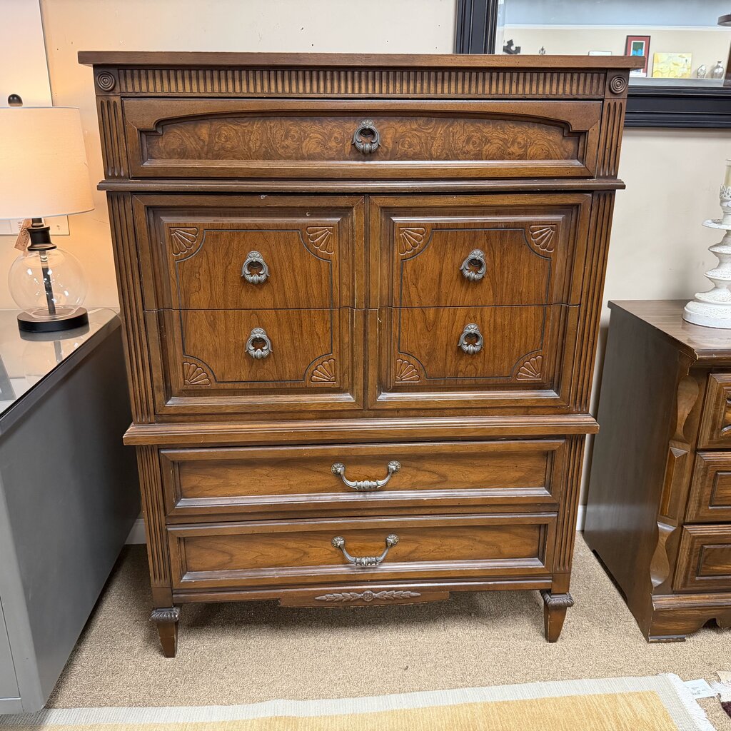 Vintage Gentleman's Chest