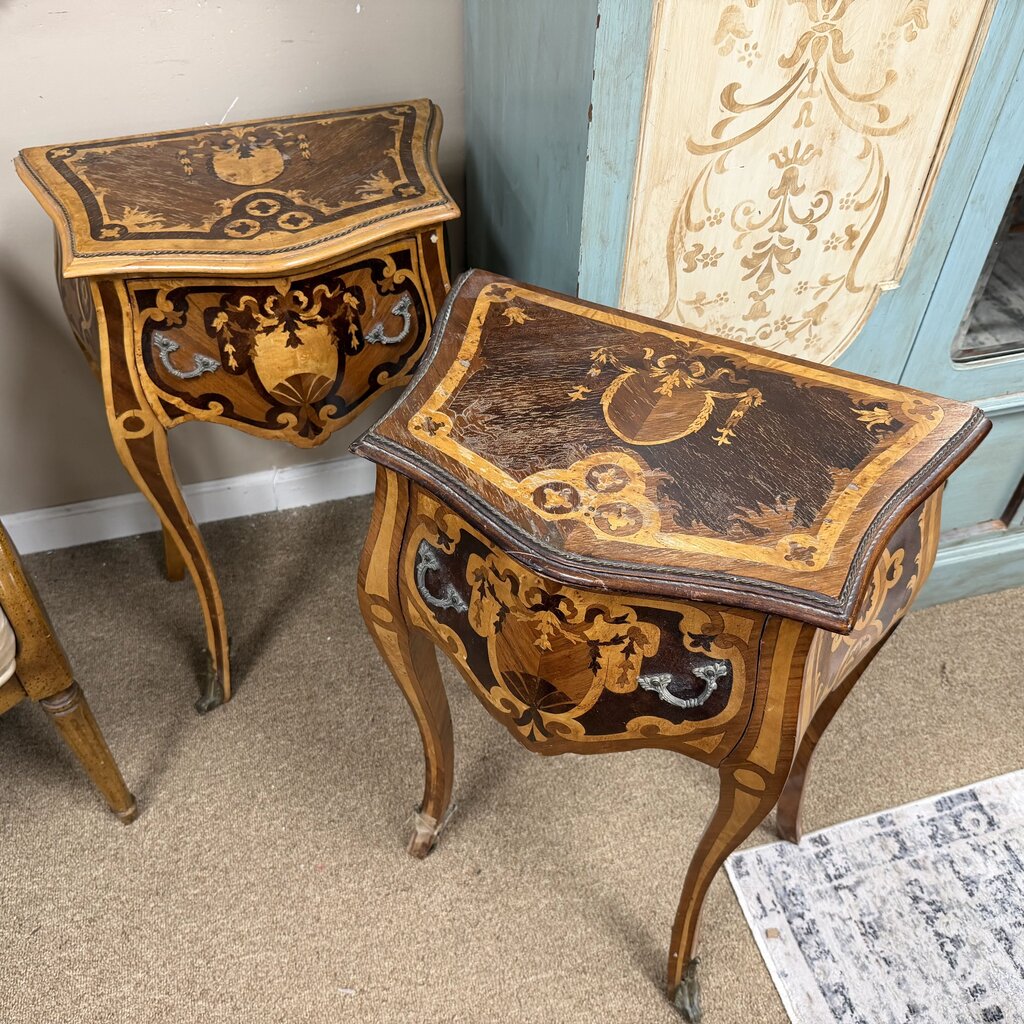 Pair Louis XV-Style Marquetry Side Tables w/Cabriole Legs and Floral Inlay