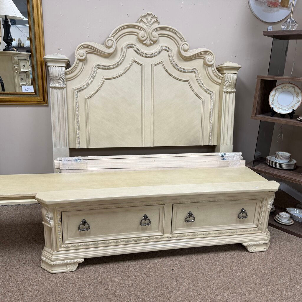 Panel Bed w/Storage