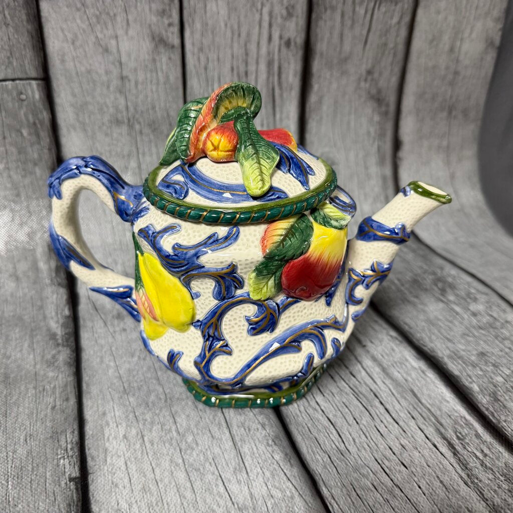 Florentine Fruit Teapot w/Lid