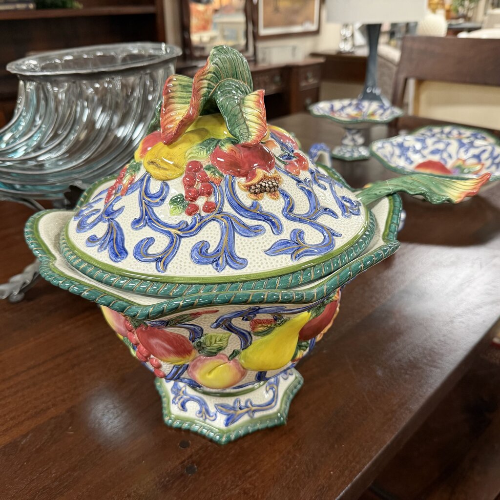 Florentine Fruit Soup Tureen w/Lid + Ladle