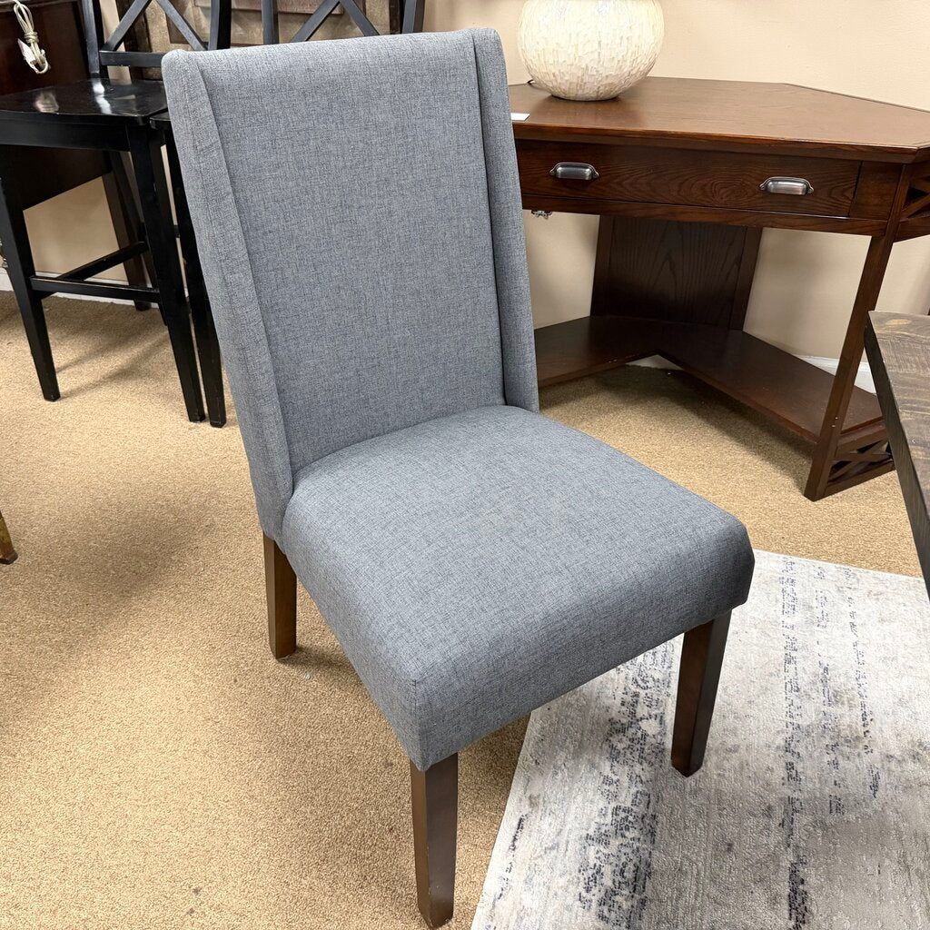 Farm Style Dining Table + 6 Chairs