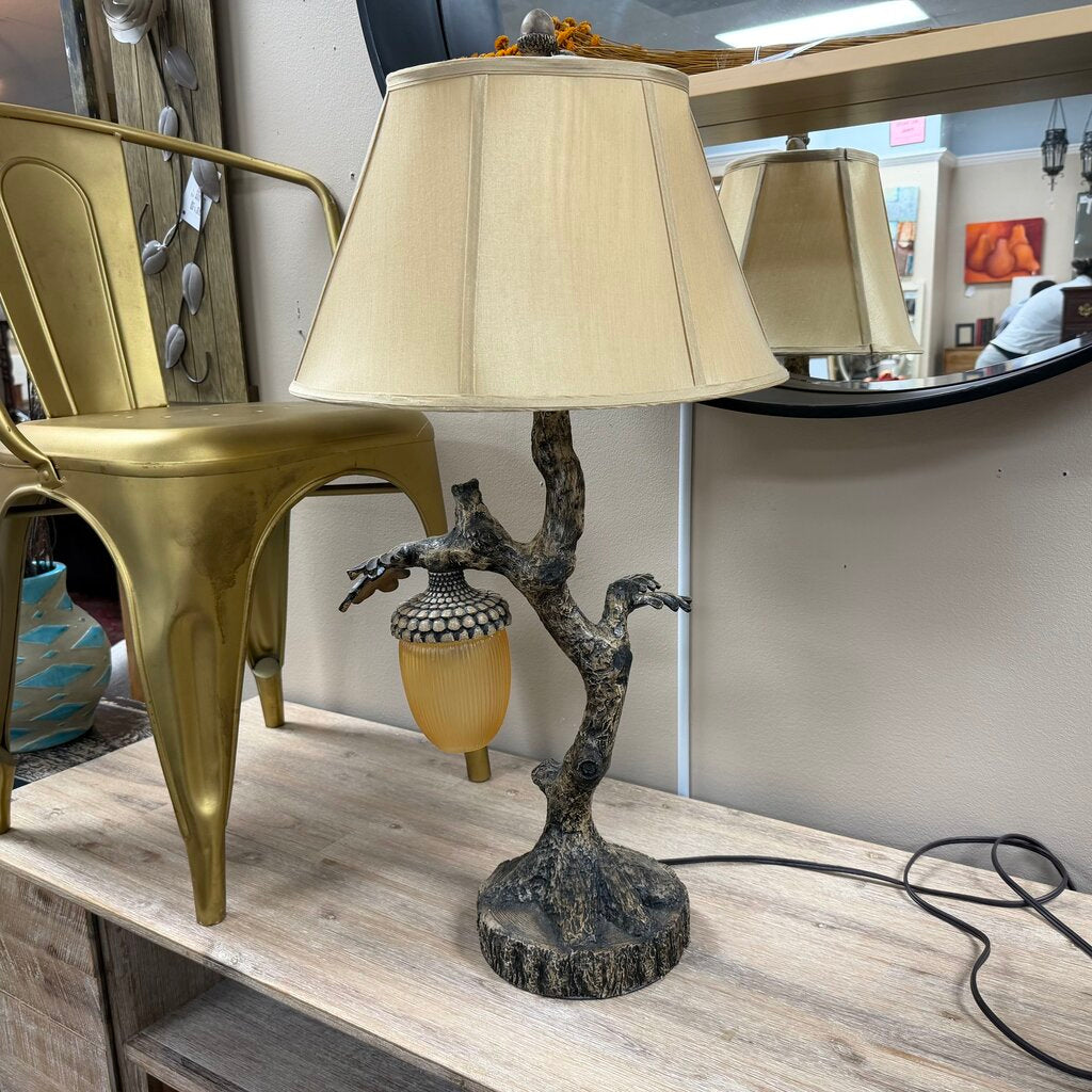 Acorn Lamp