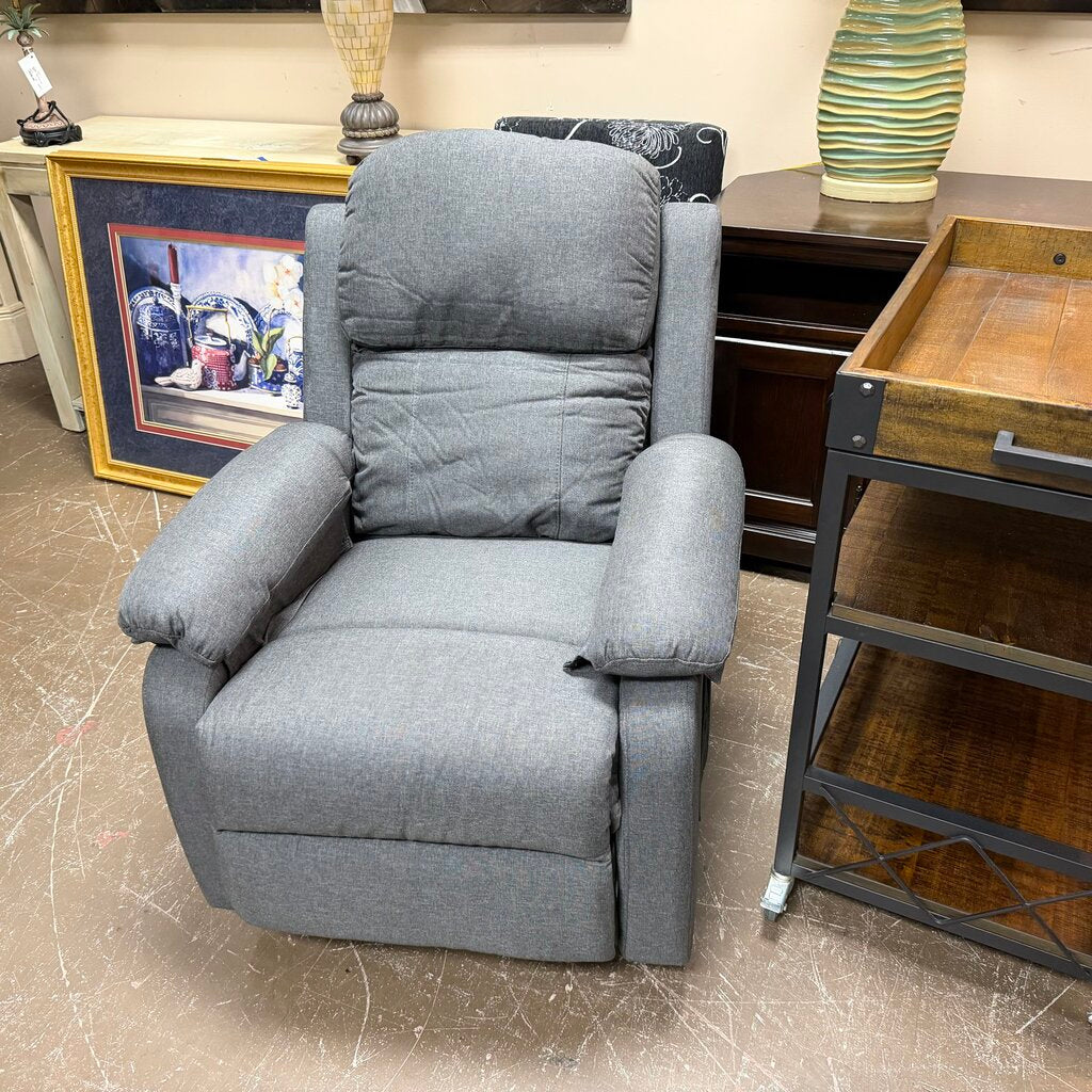 *NEW* Swivel Rocker Recliner