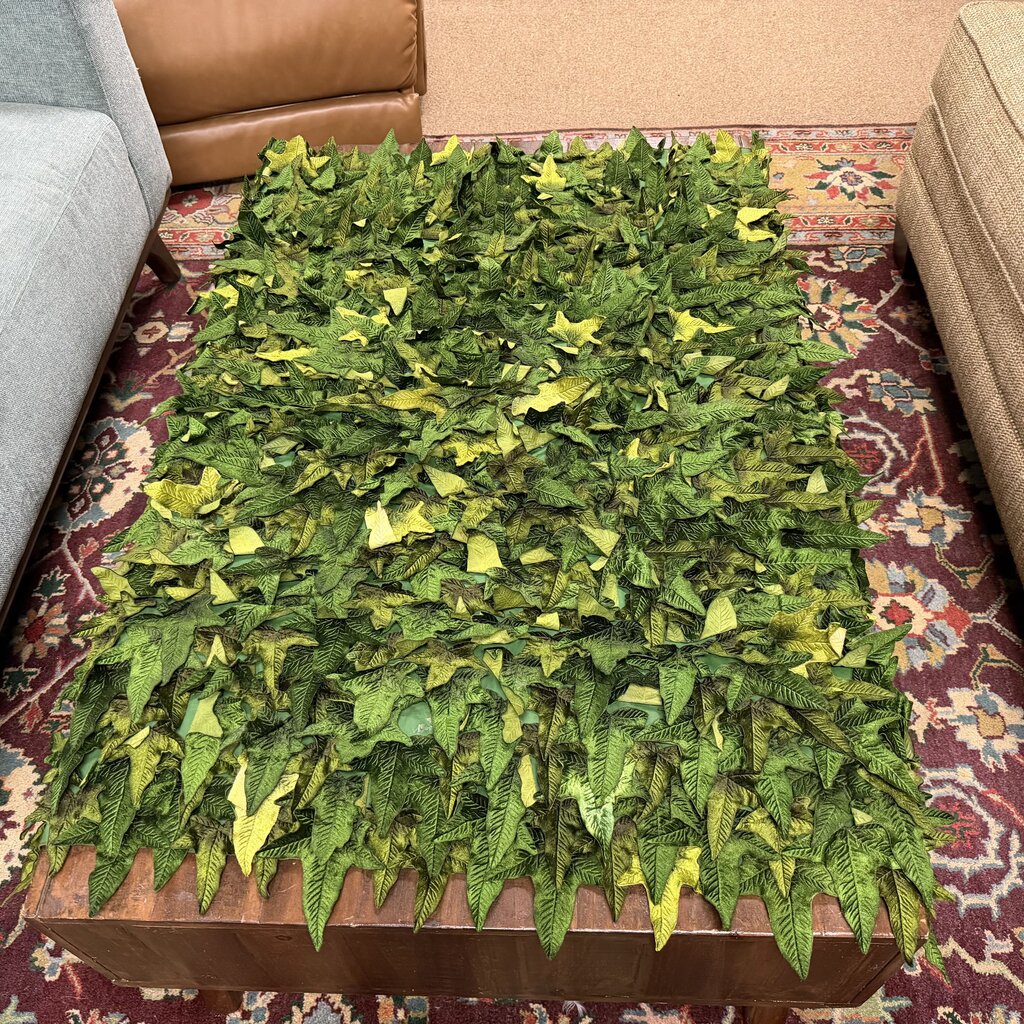 Ivy Table Overlay