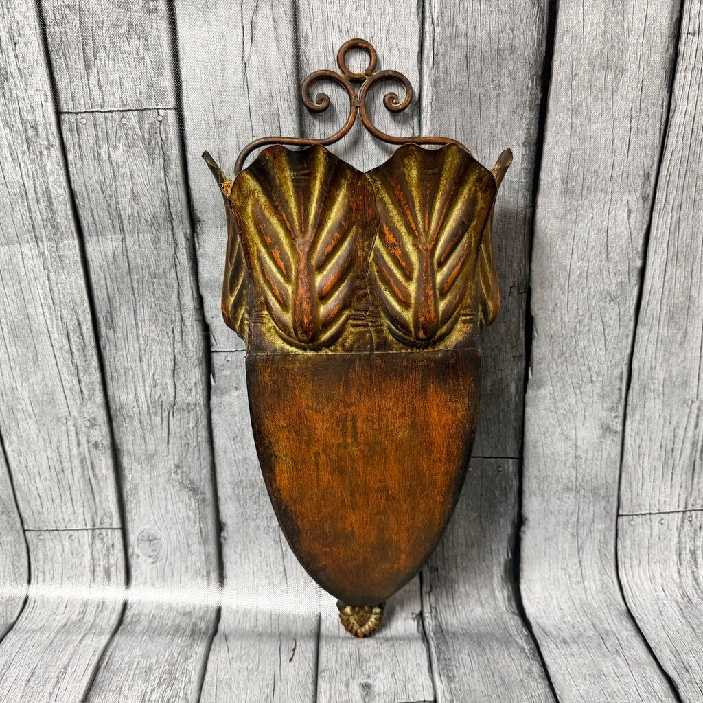 Metal Wall Planter