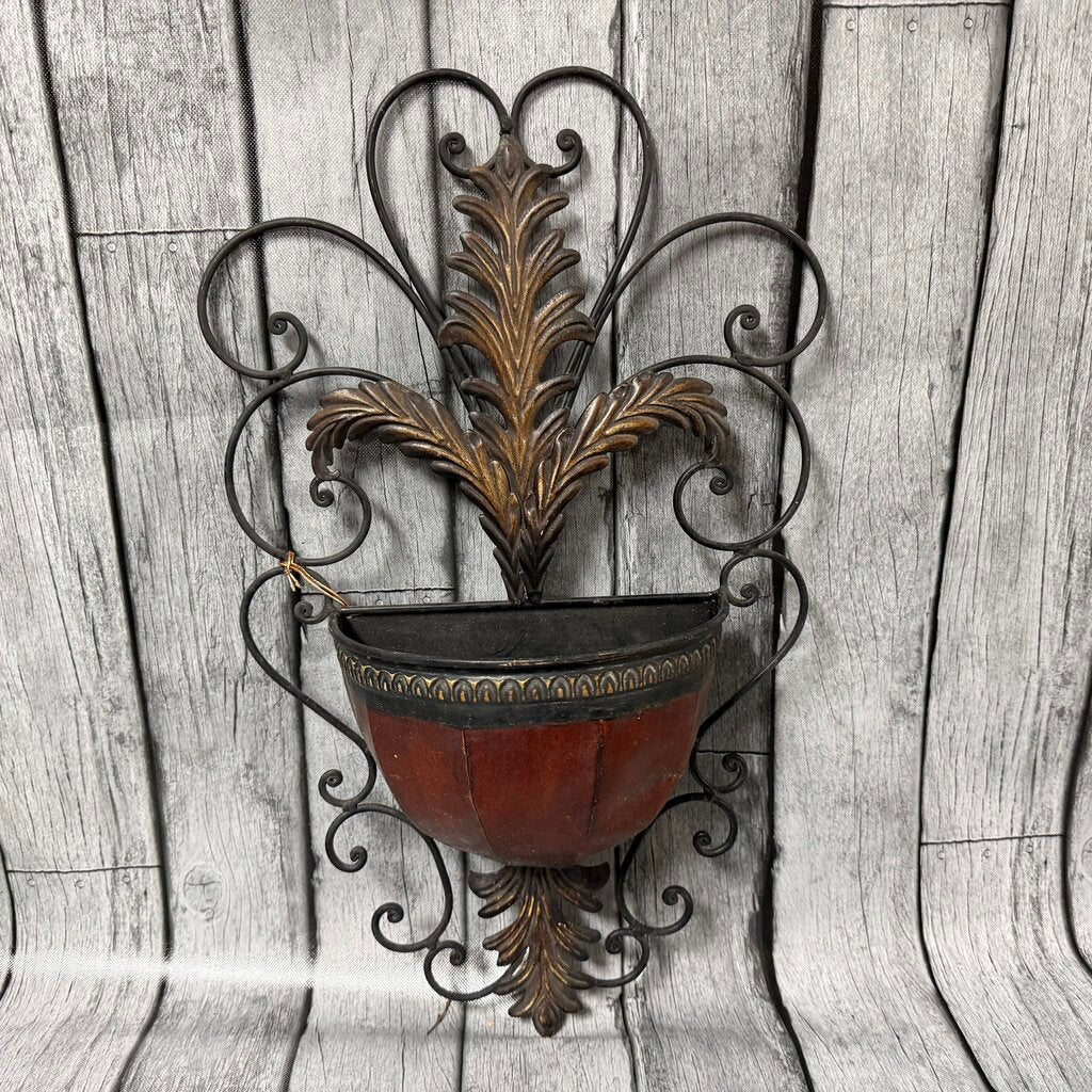 Metal Wall Planter