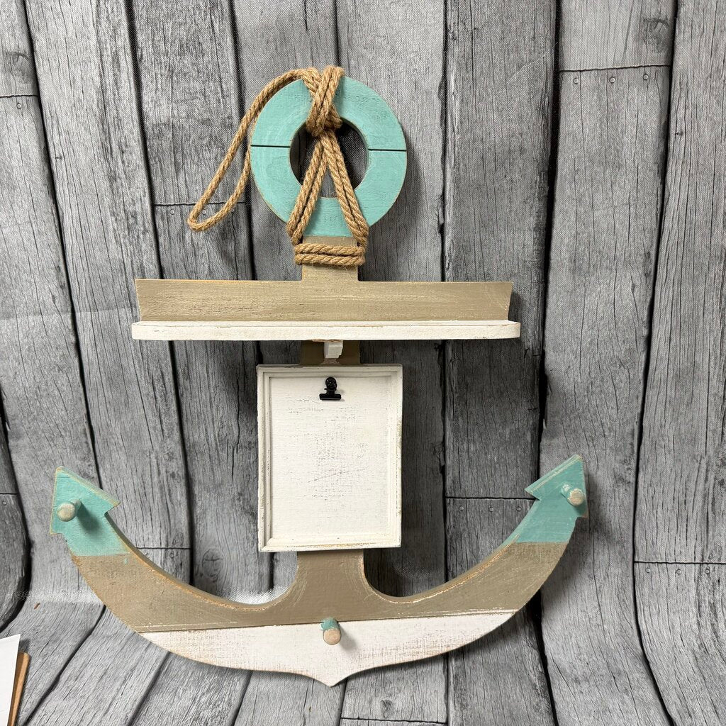 Wood Anchor w/Shelf, Hooks & Memo Clip