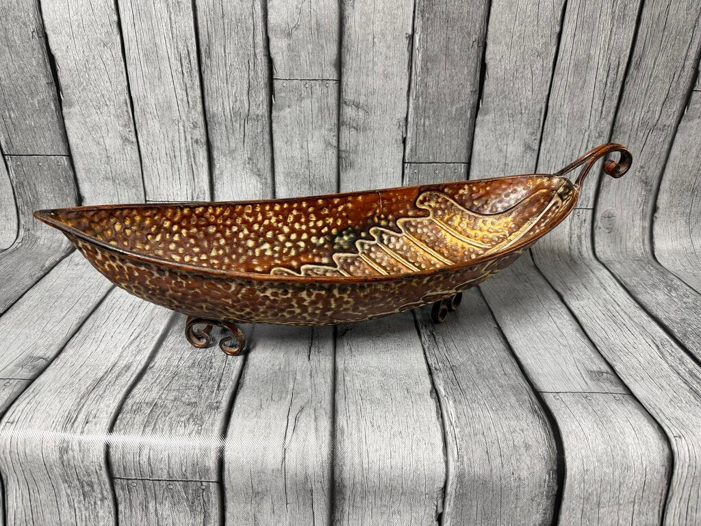 Decorative Metal Leaf Shaped Bowl