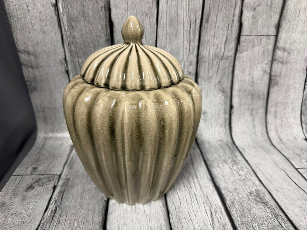 Fluted Jar w/Lid