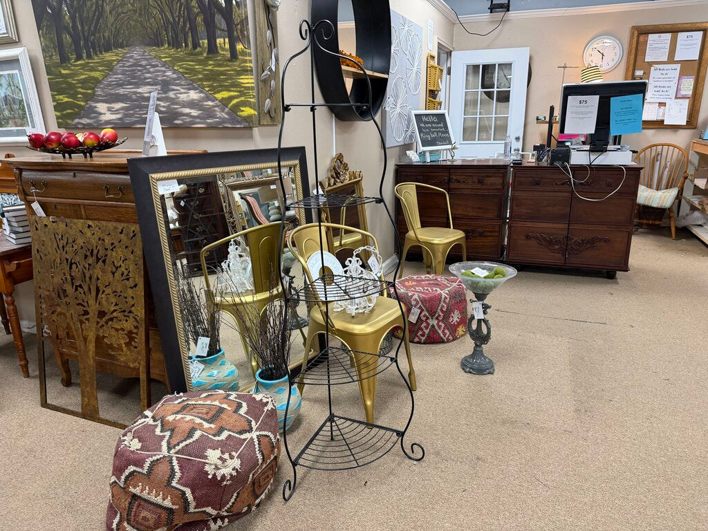 Metal Corner Plant Stand