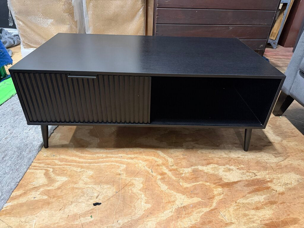 *NEW* Coffee Table w/Storage