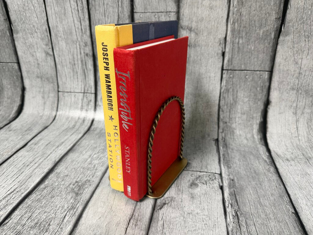 Twisted Bookends