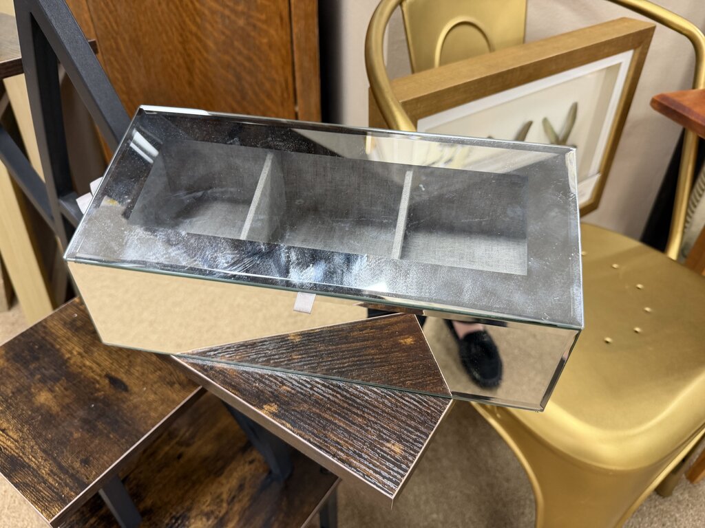 Mirrored Watch/Jewelry Box