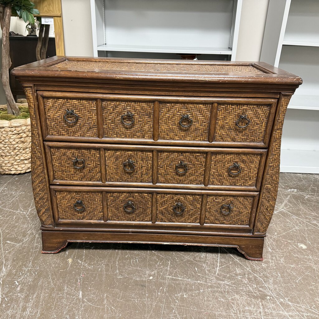 Woven 3-Dr Bachelor's Chest