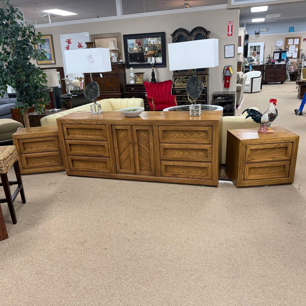 Pair Nightstands