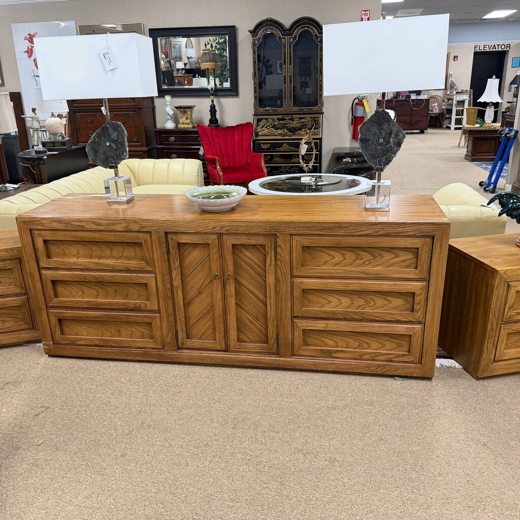Dresser w/2 Mirrors