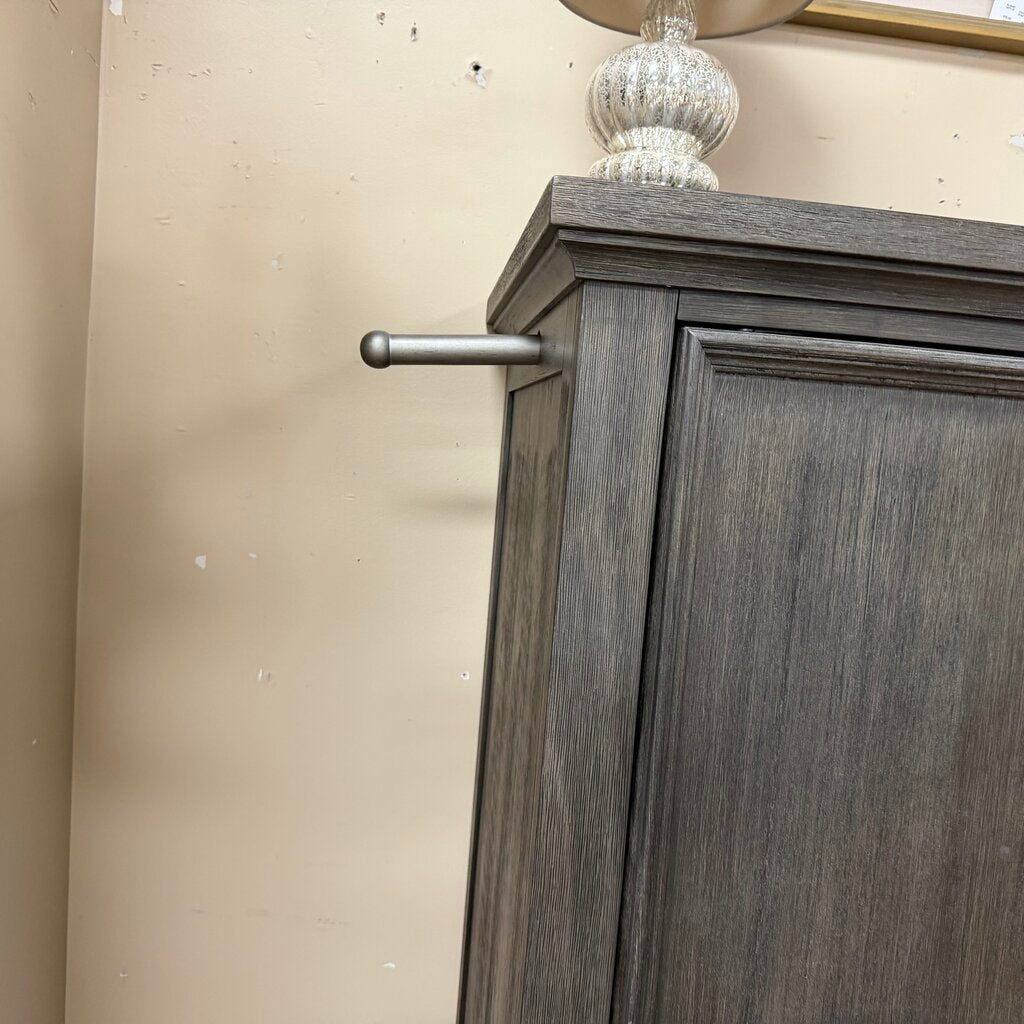 Weathered Wood Gentleman's Chest