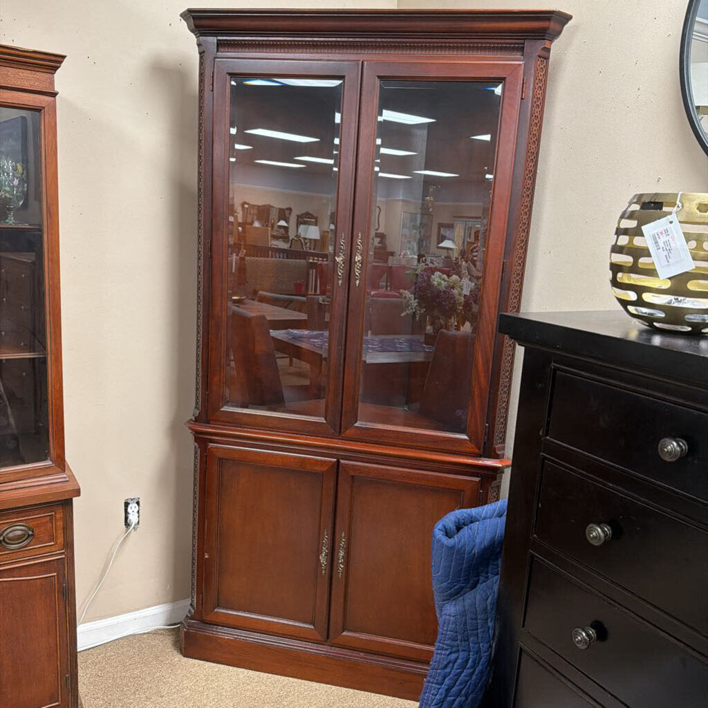 Corner Cabinet