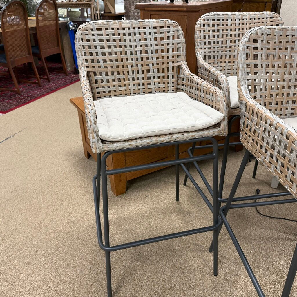 *NEW* Set/3 Bailey Woven Stools