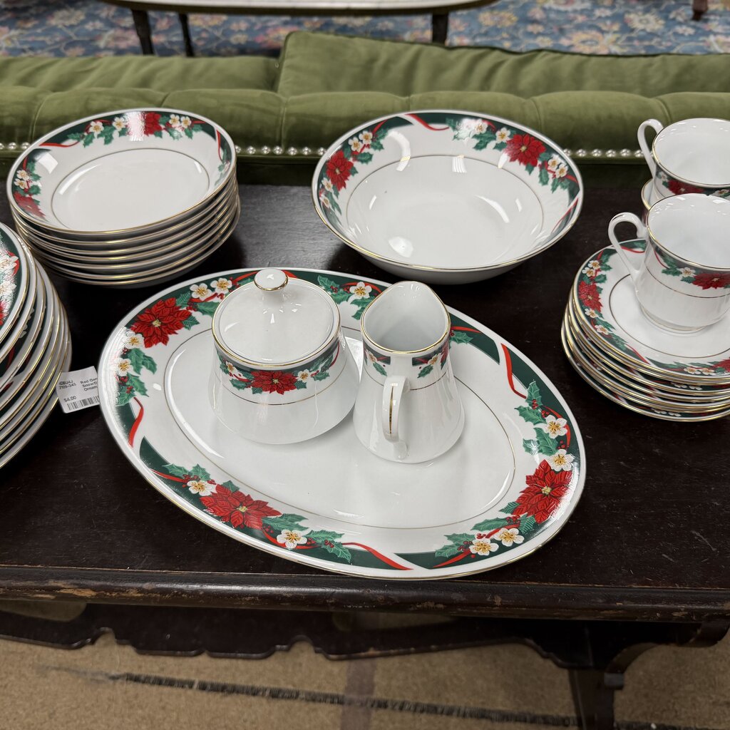 Christmas China - 41 pcs