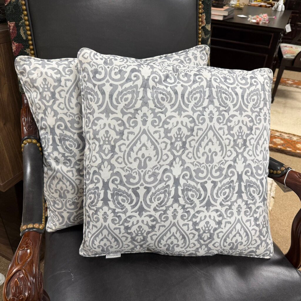 Pair Patterned Grey Pillows
