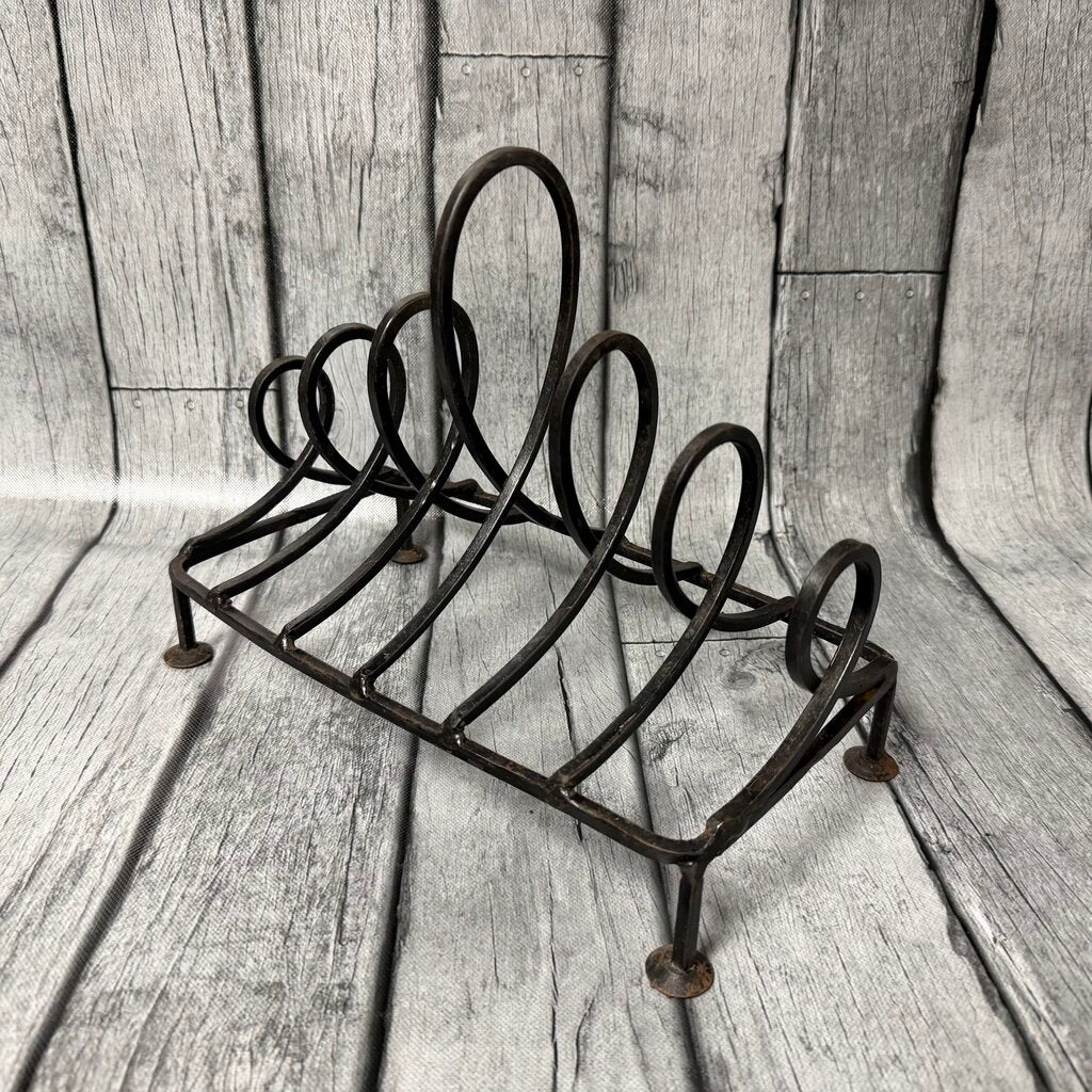 Wrought Iron Plate Rack