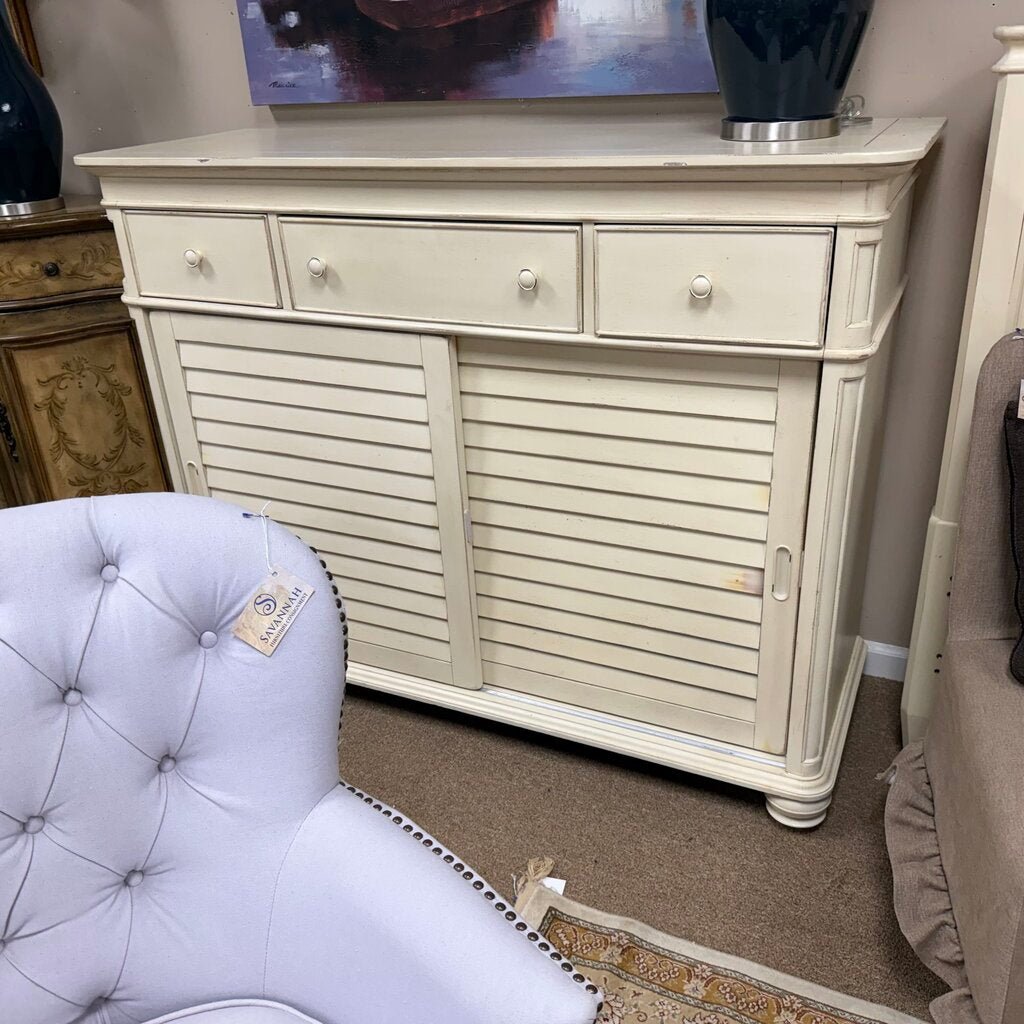 Paula Deen Steel Magnolia Cream Double Dresser